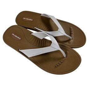 Okabashi Breeze Flip Flop  Sandals in White/Toffee US Women's Size 8-9 (M/L)